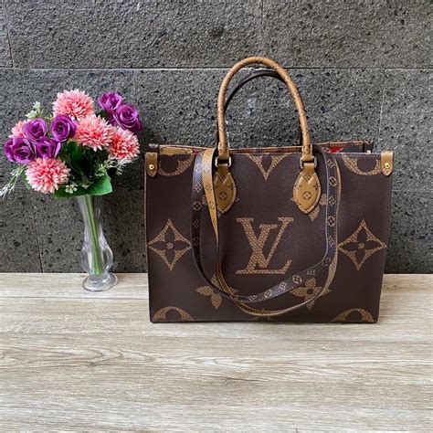 lv on the go|lv on the go price.